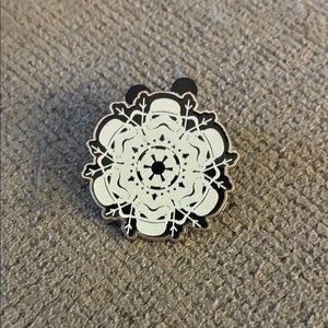 Black and White Star Wars Trooper Pin